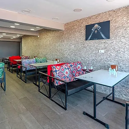 Airport Black Sea & Restaurant 3* Istanbul