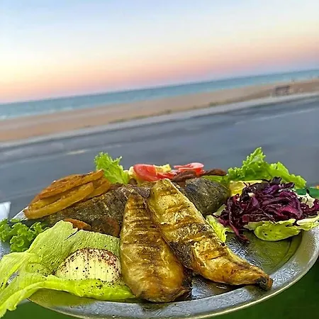 Airport Black Sea & Restaurant Istambul