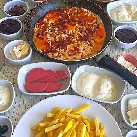 Airport Black Sea & Restaurant 3* Istanbul
